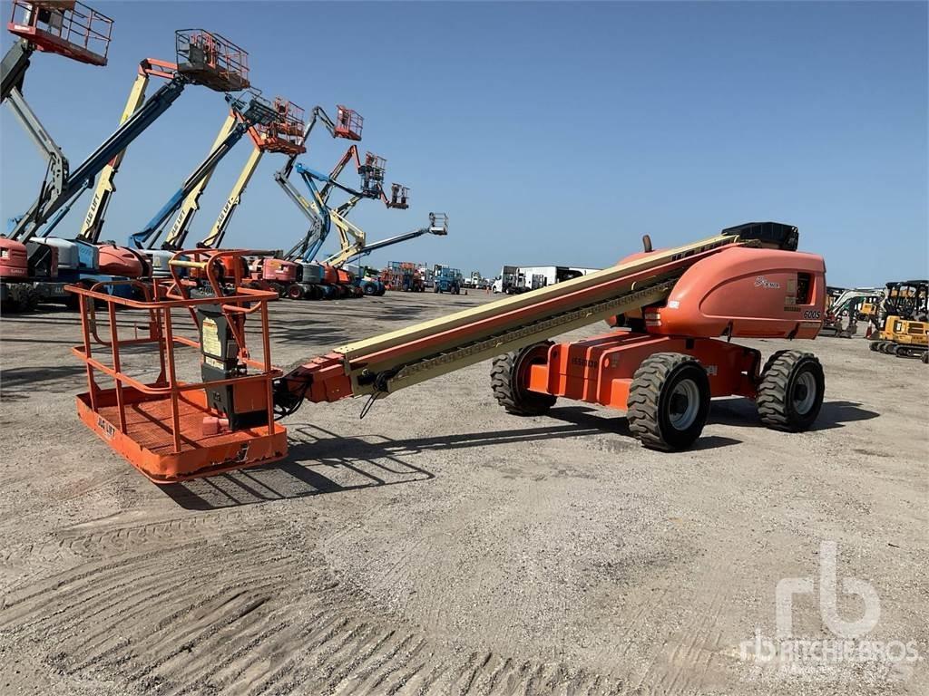 JLG 600S Articulated boom lifts