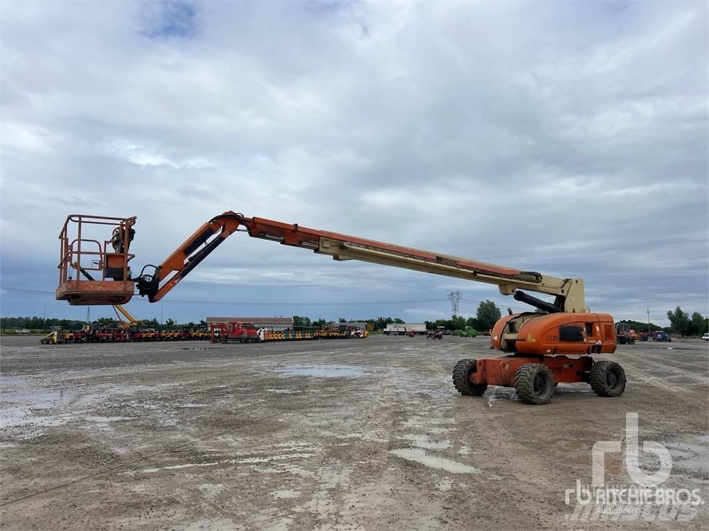 JLG 860SJ Articulated boom lifts