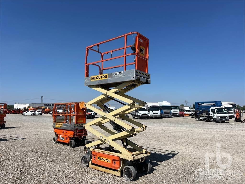 JLG 930ES Scissor lifts