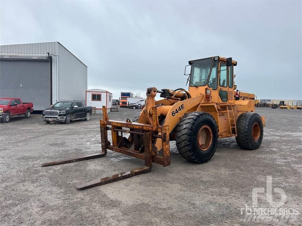 John Deere 644E Wheel loaders