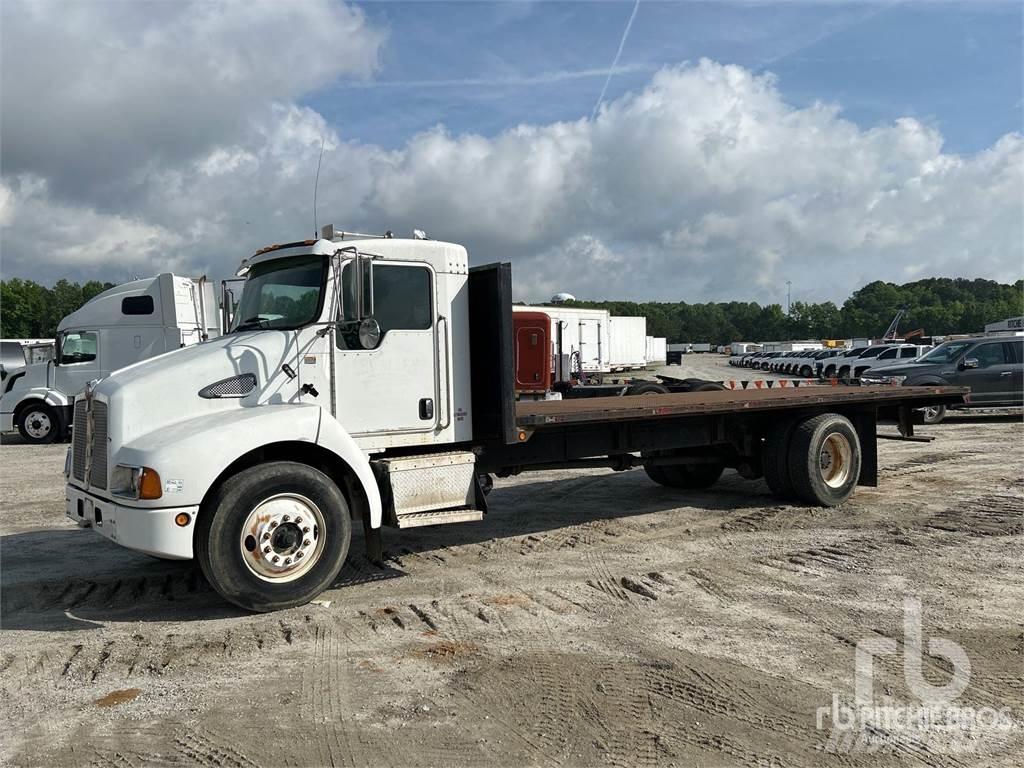 Kenworth T300 Flatbed / Dropside trucks
