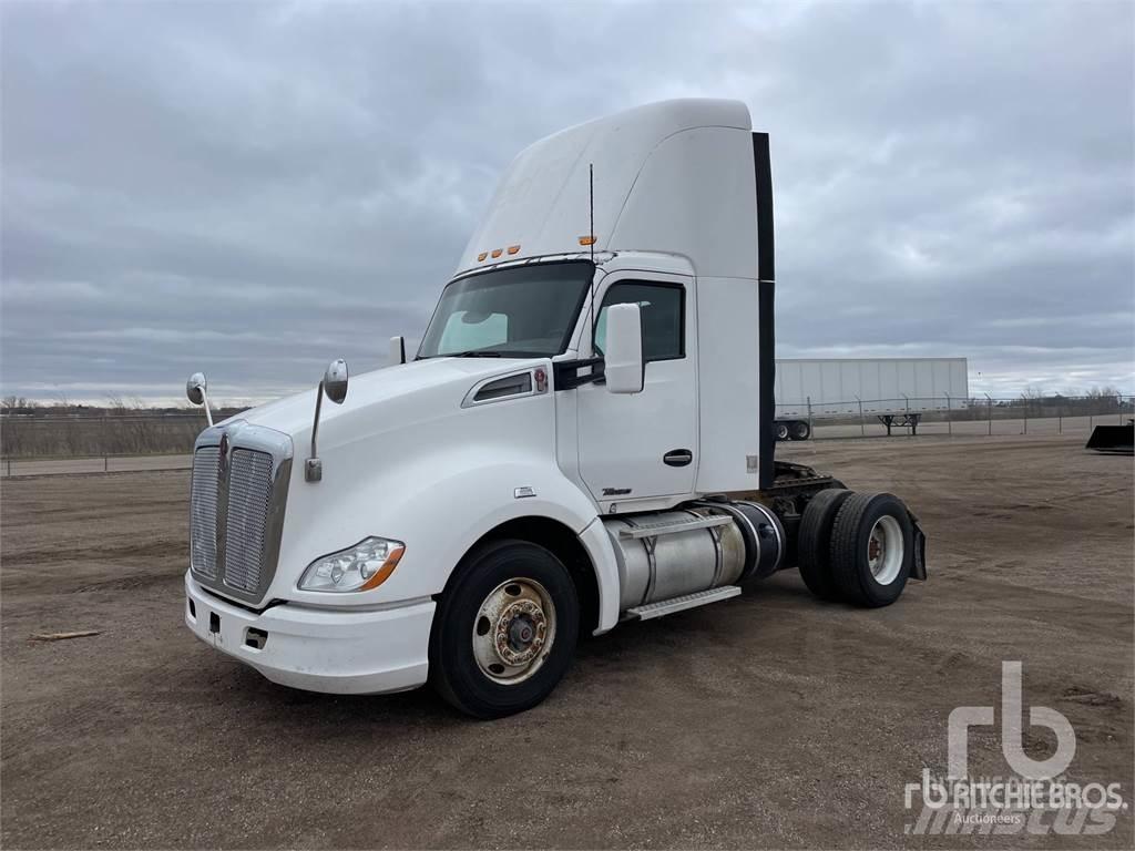 Kenworth T680 Tractor Units