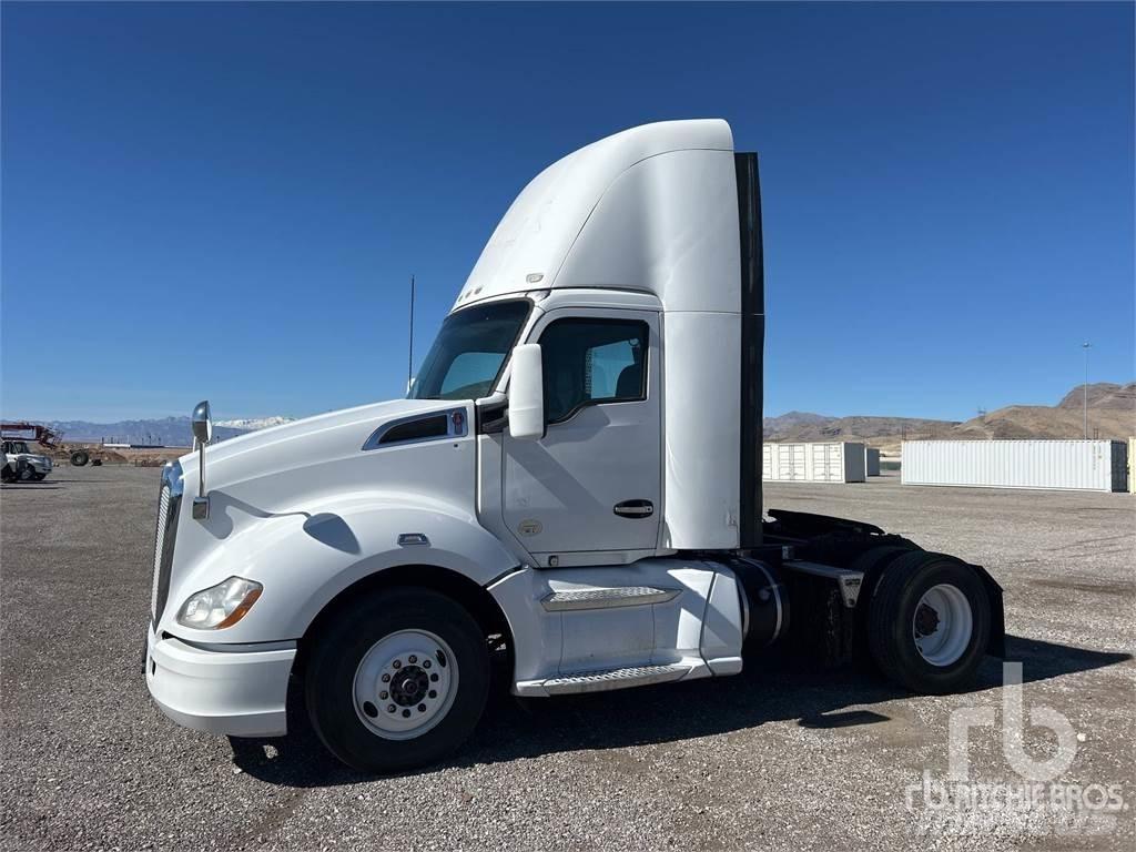 Kenworth T680 Tractor Units