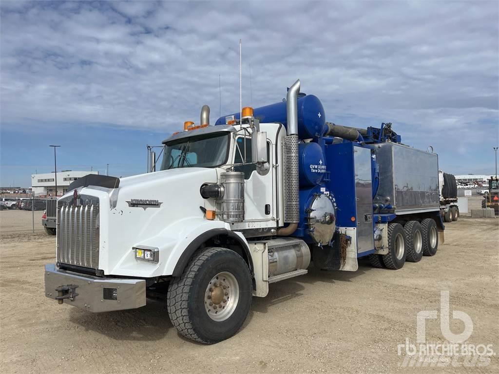 Kenworth T800 Combi / vacuum trucks