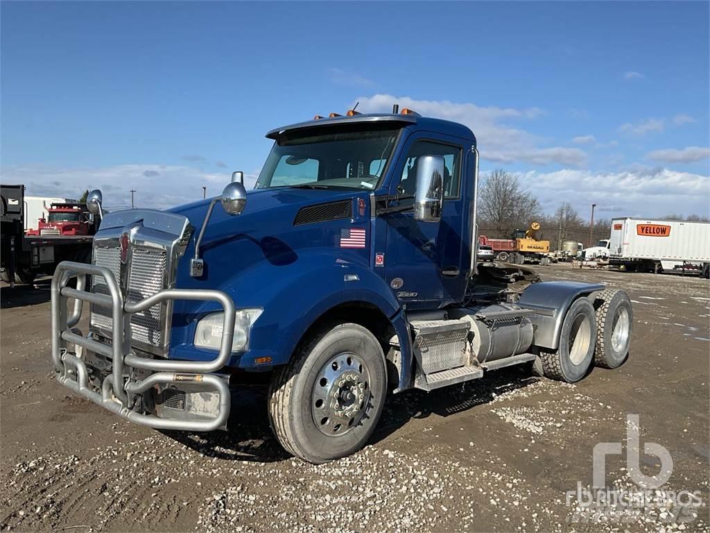 Kenworth T880 Tractor Units