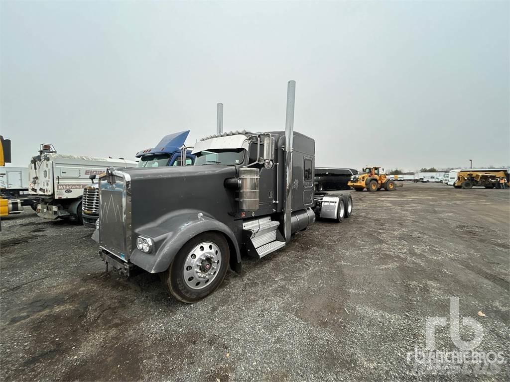 Kenworth W900 Tractor Units