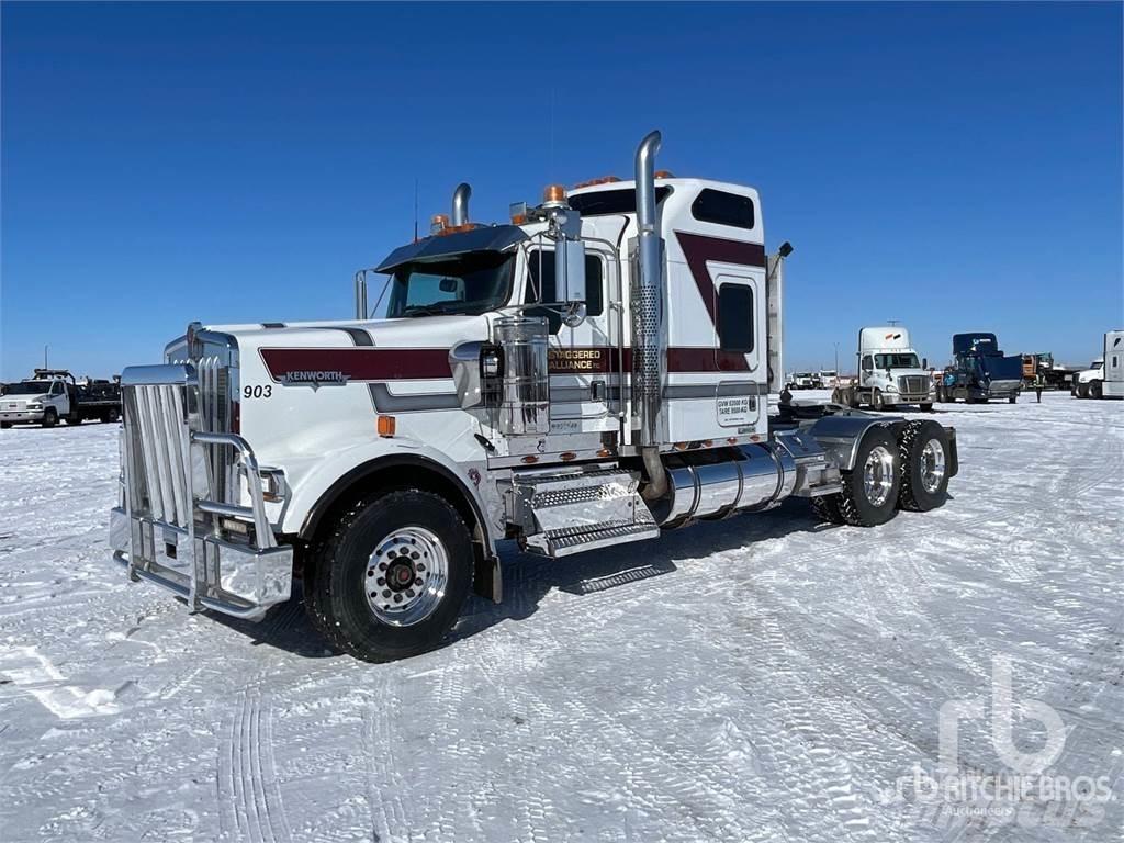 Kenworth W900 Tractor Units
