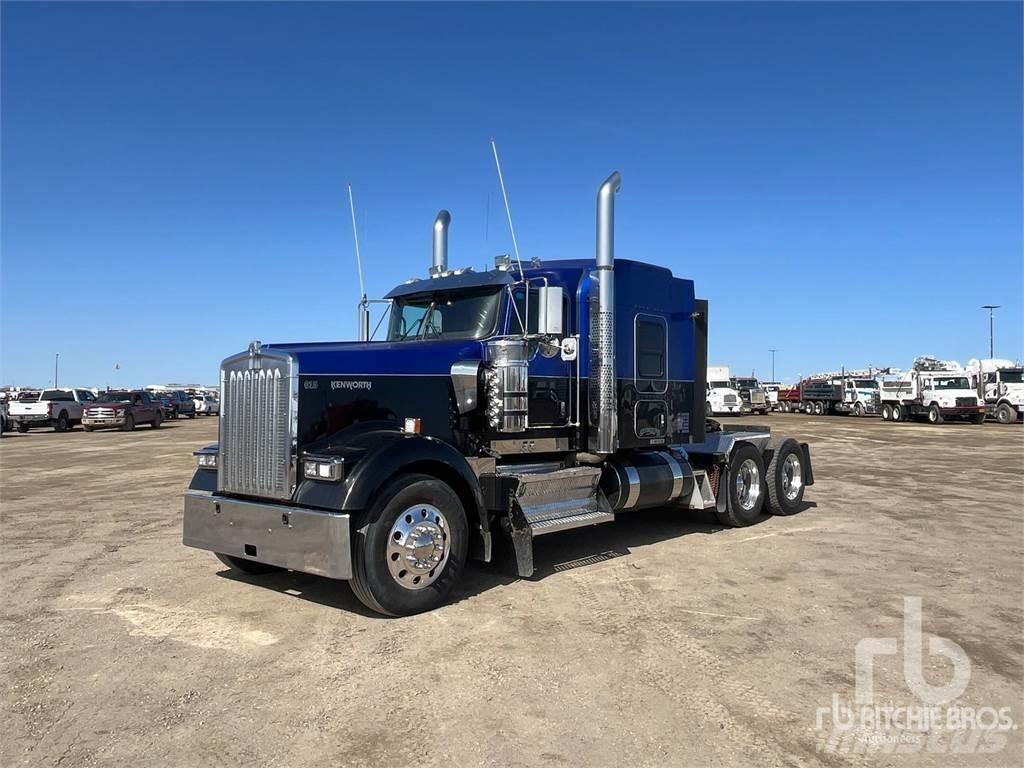 Kenworth W900 Tractor Units