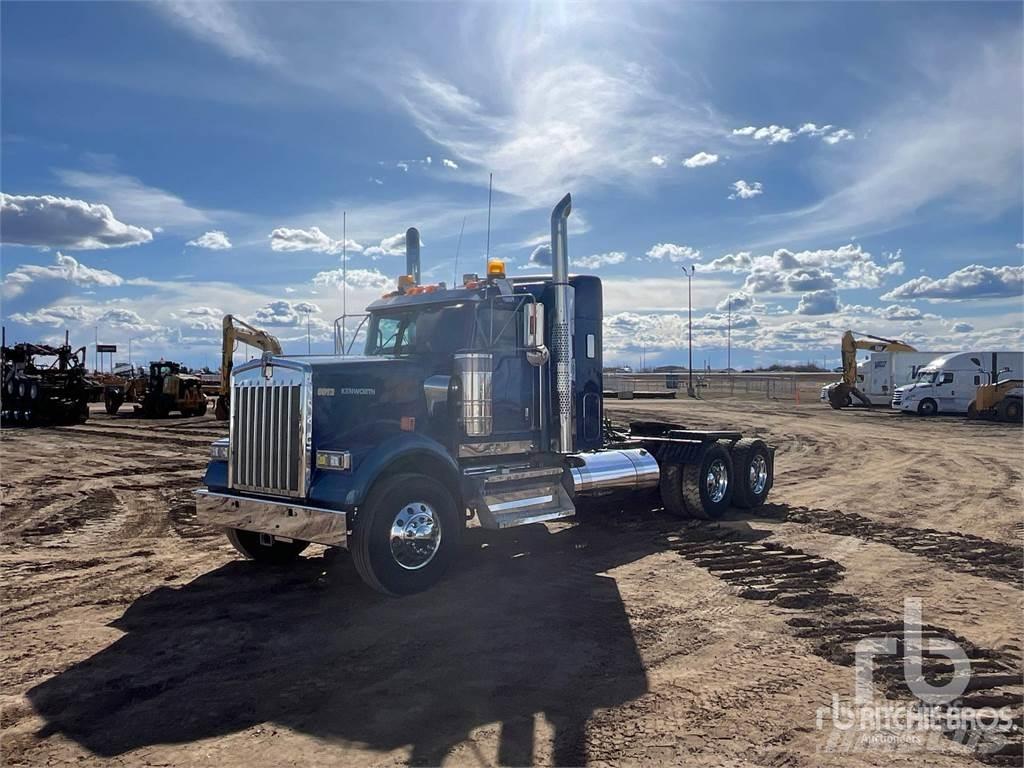 Kenworth W900 Tractor Units