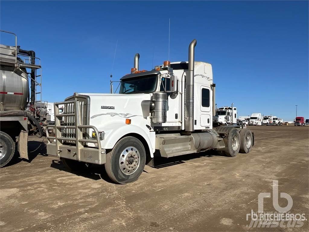 Kenworth W900 Tractor Units