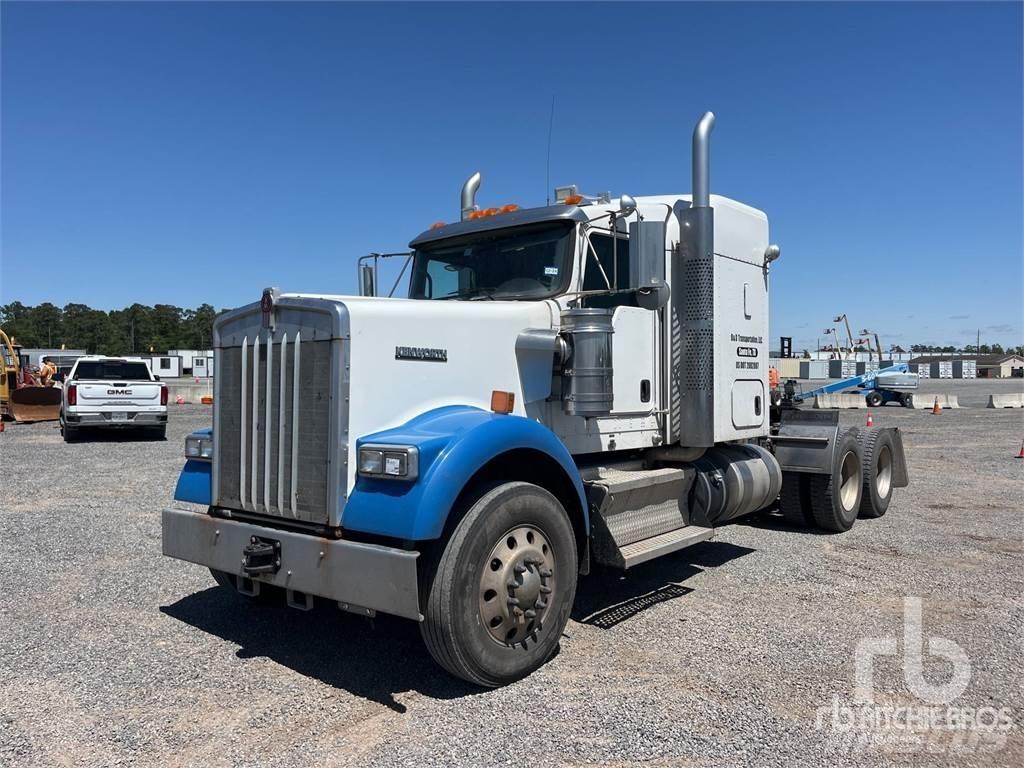 Kenworth W900L Tractor Units