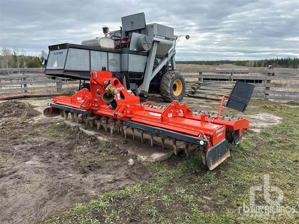 Kubota PH3001 Harrows
