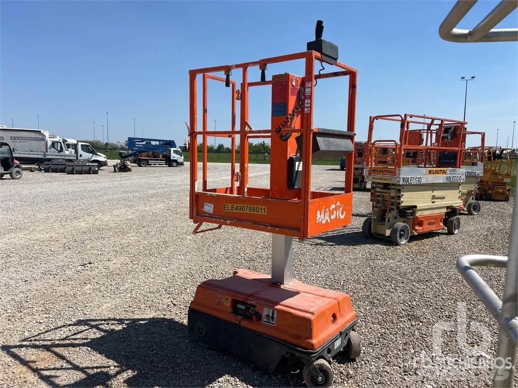  LUI MINI Scissor lifts