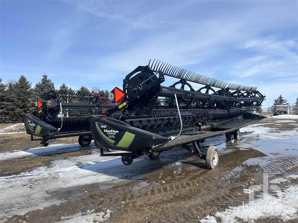 MacDon FD140 Combine harvester heads