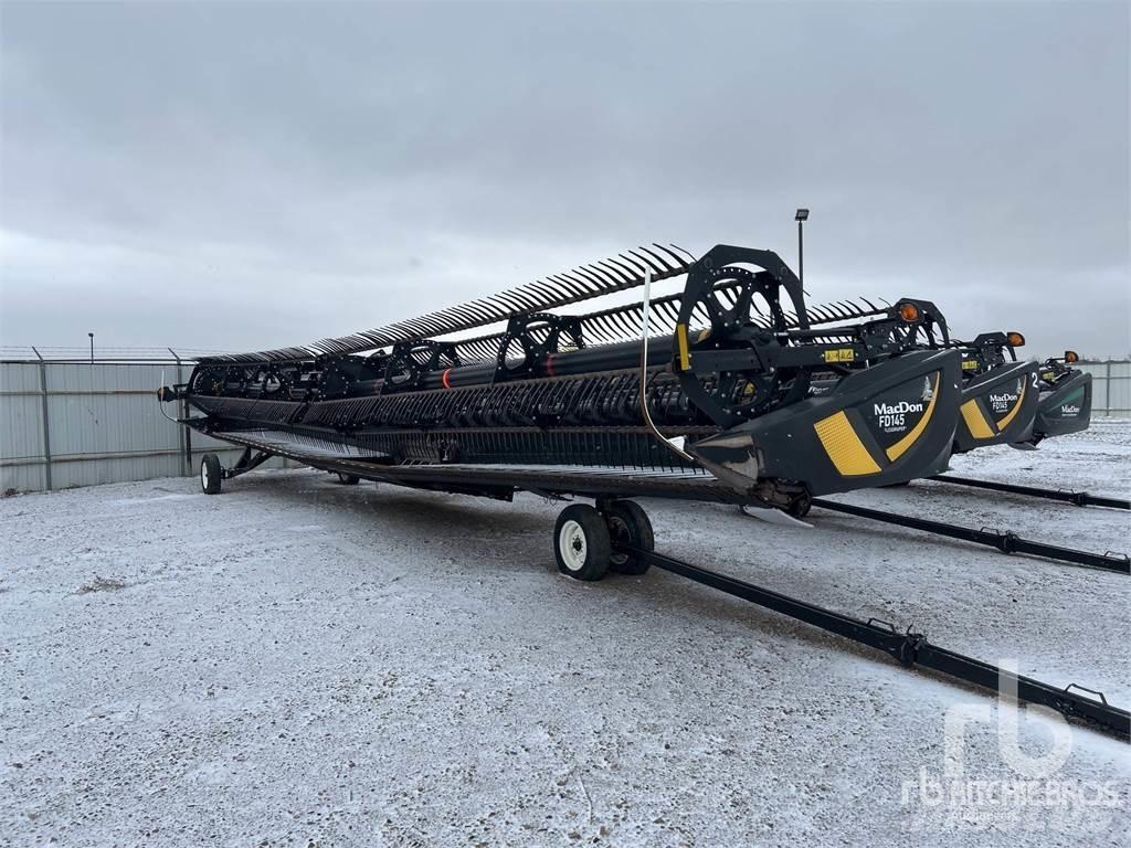 MacDon FD145 Combine harvester heads