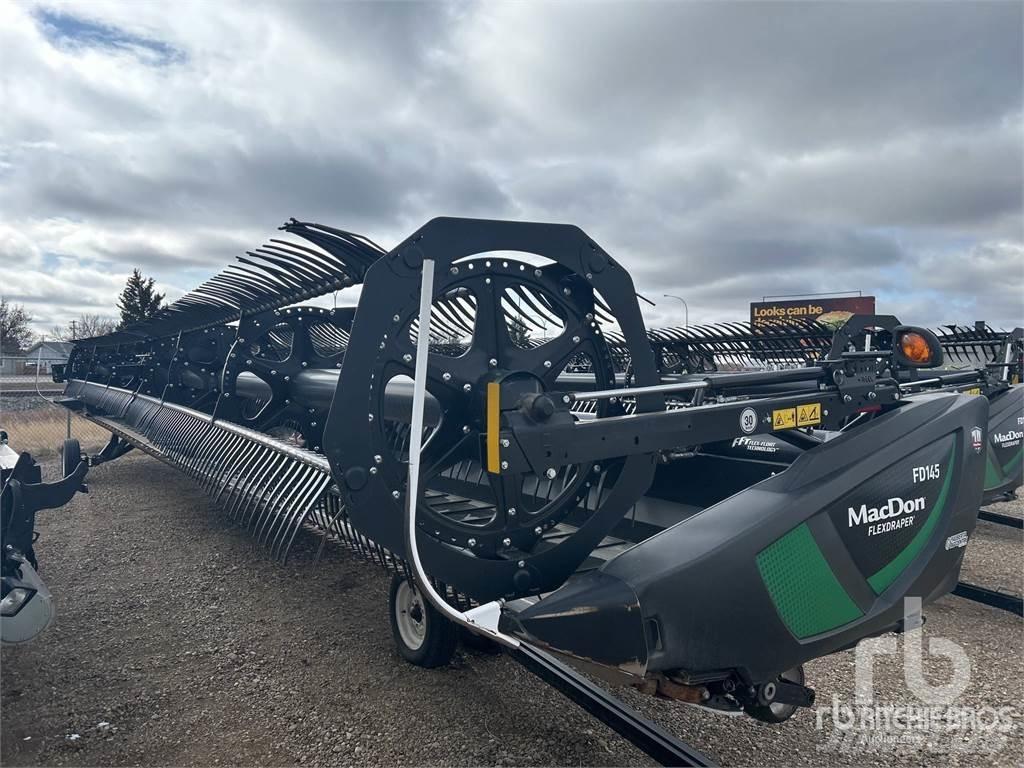 MacDon FD145 Combine harvester heads
