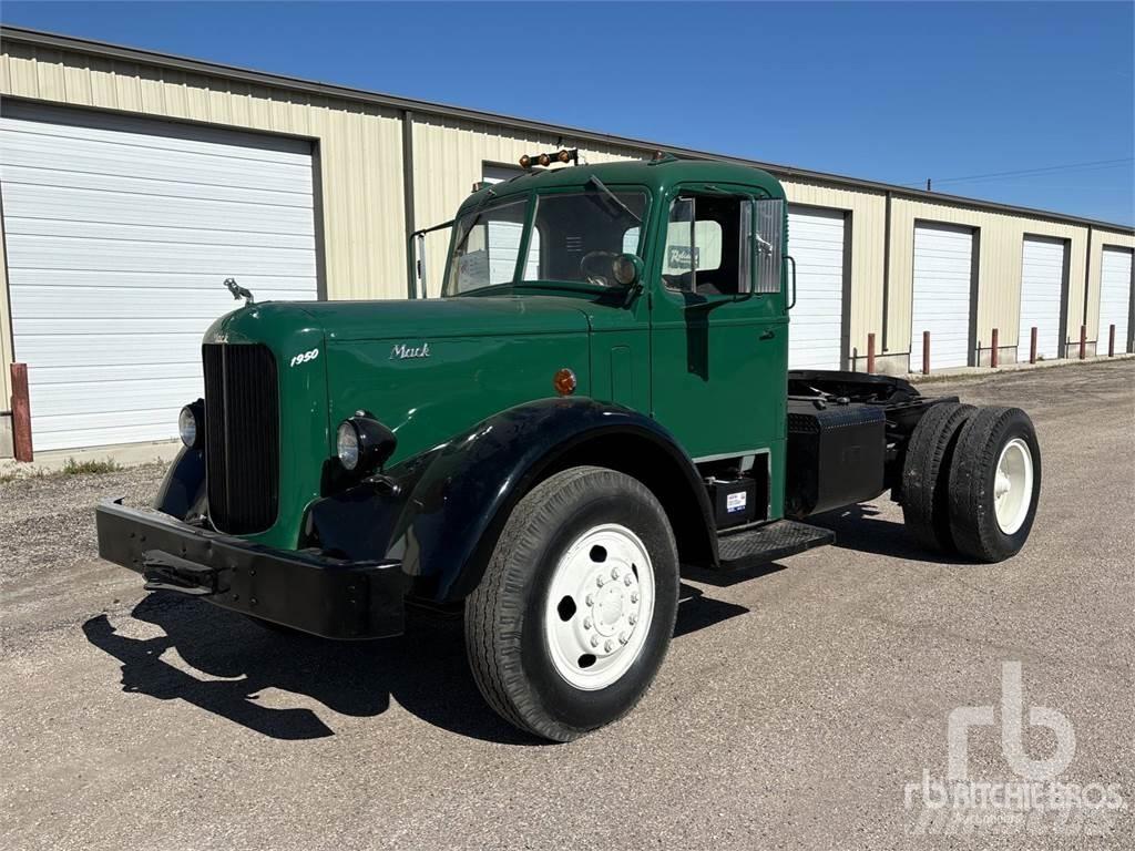 Mack LJ-T Tractor Units