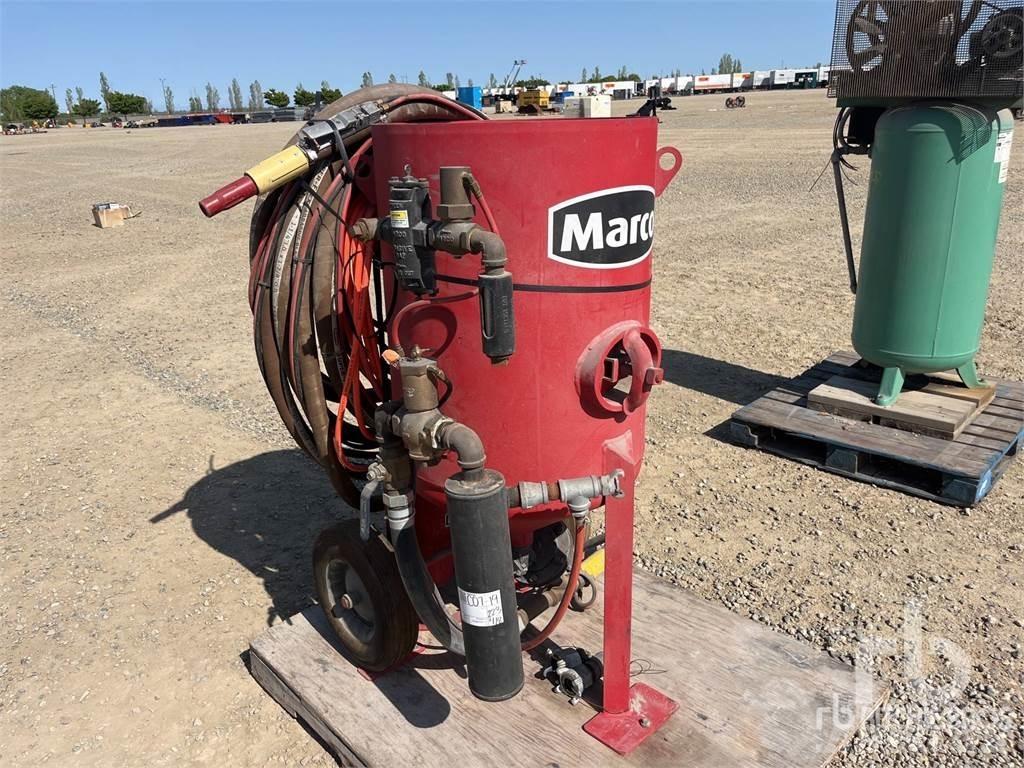 Marco M25025 Sand and salt spreaders