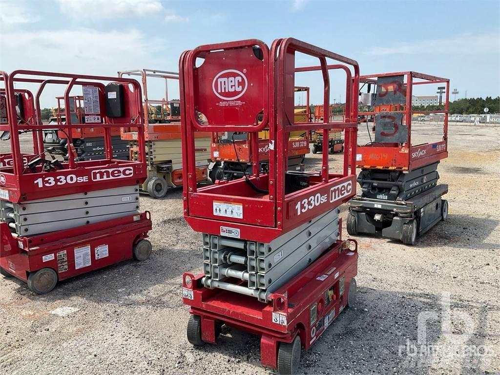 MEC 1330SE Scissor lifts