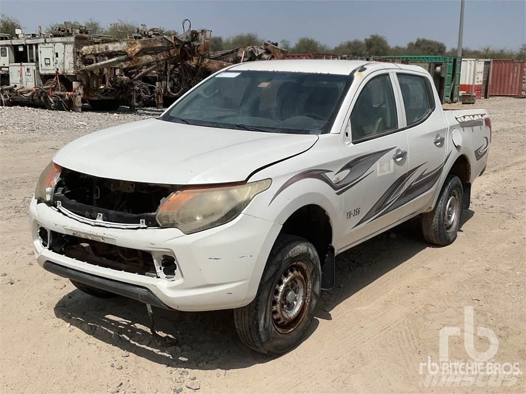 Mitsubishi L200 Pick up/Dropside