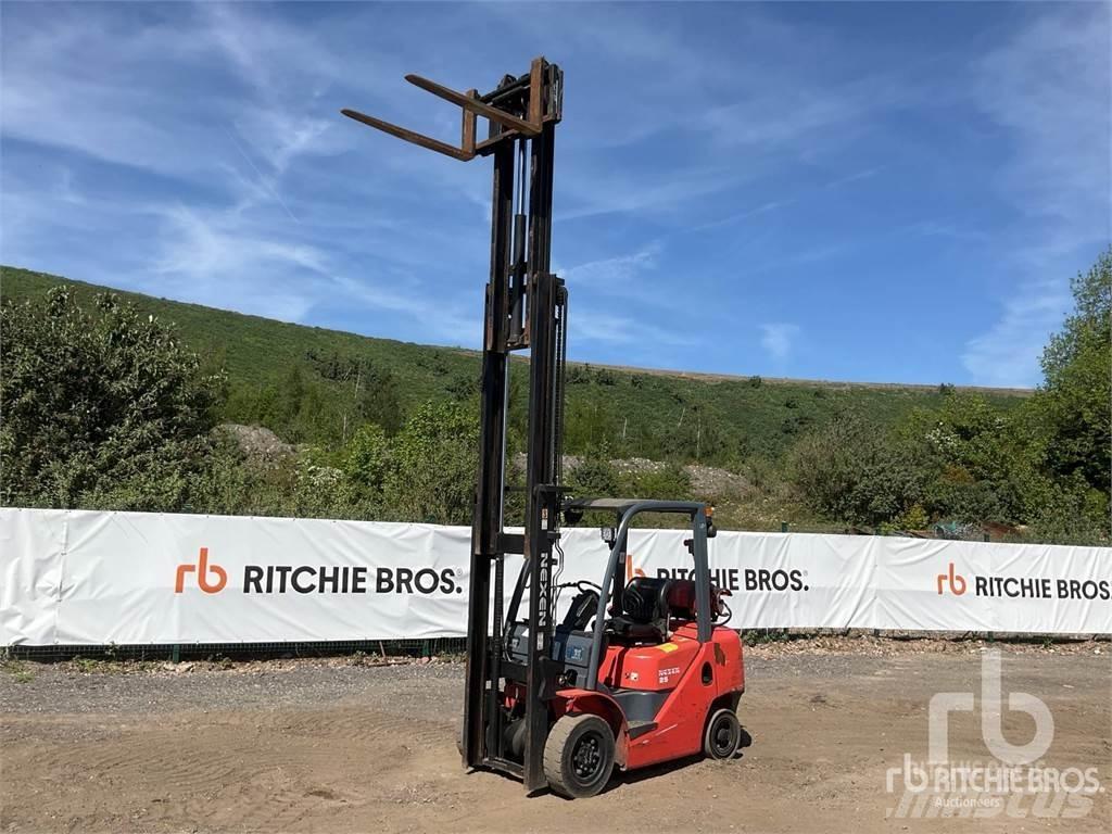 Nexen FG25 Diesel trucks