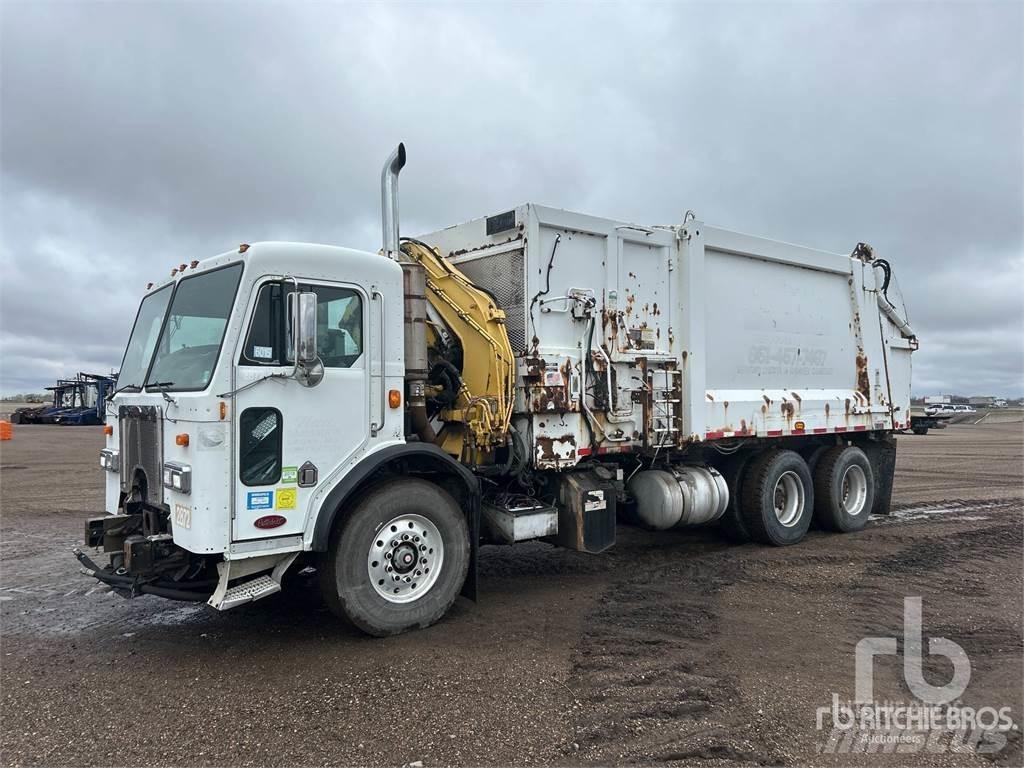 Peterbilt 320 Waste trucks