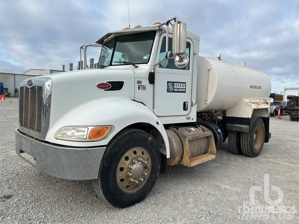 Peterbilt 337 Water tankers