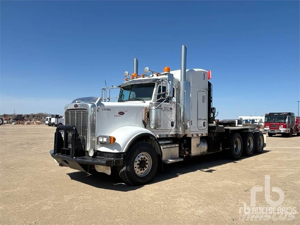 Peterbilt 367 Beavertail Flatbed / winch trucks