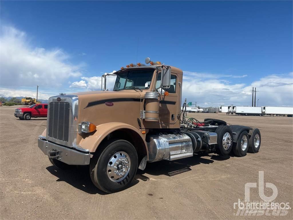 Peterbilt 367 Tractor Units