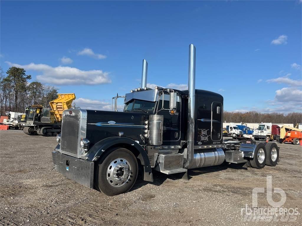Peterbilt 379 Tractor Units