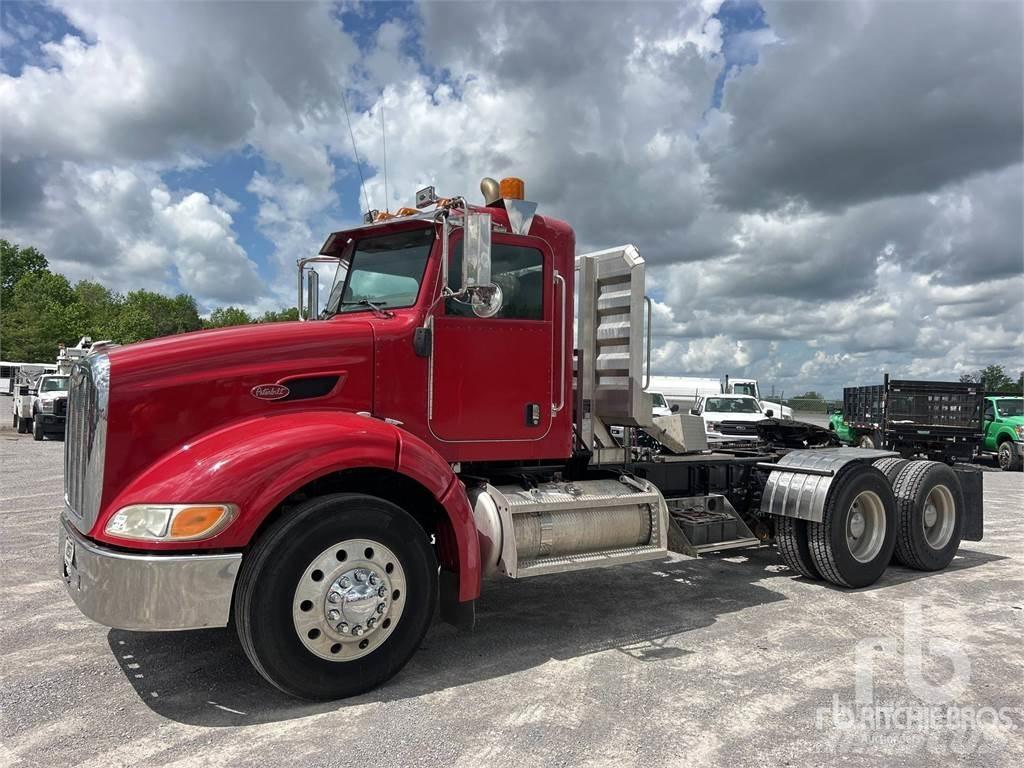 Peterbilt 384 Tractor Units