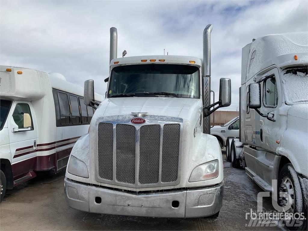 Peterbilt 579 Tractor Units
