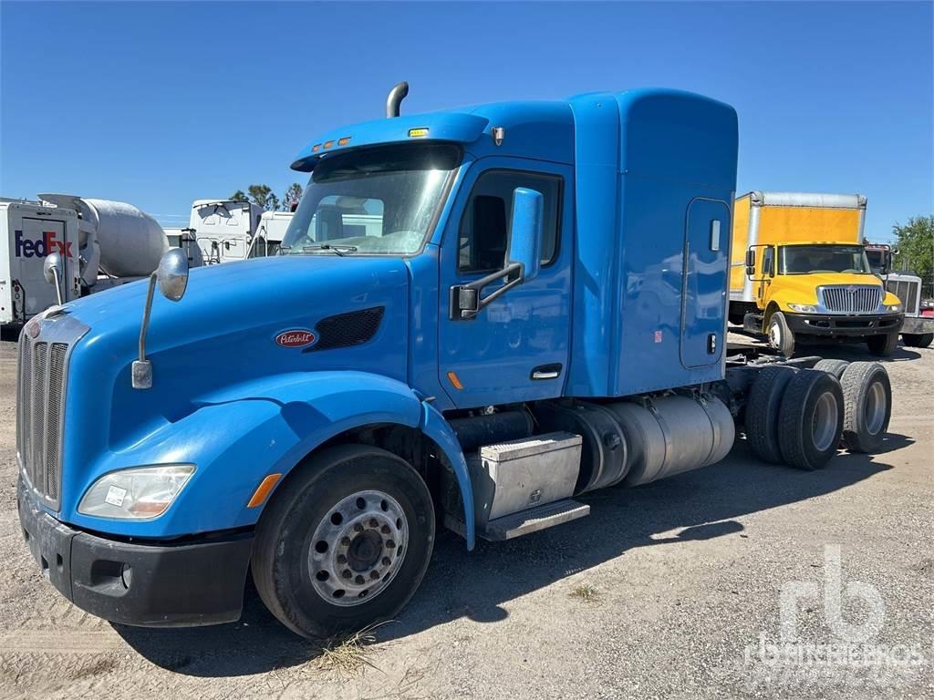 Peterbilt 579 Tractor Units
