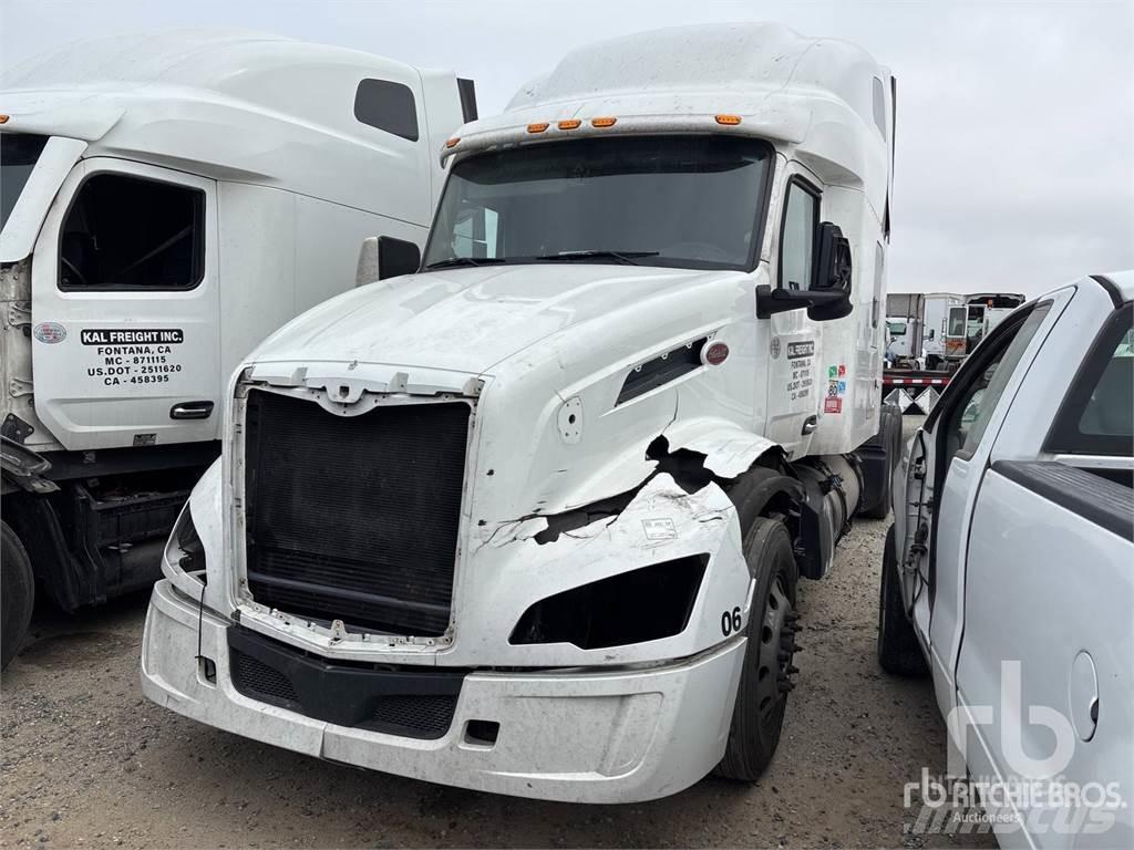 Peterbilt 579 Tractor Units
