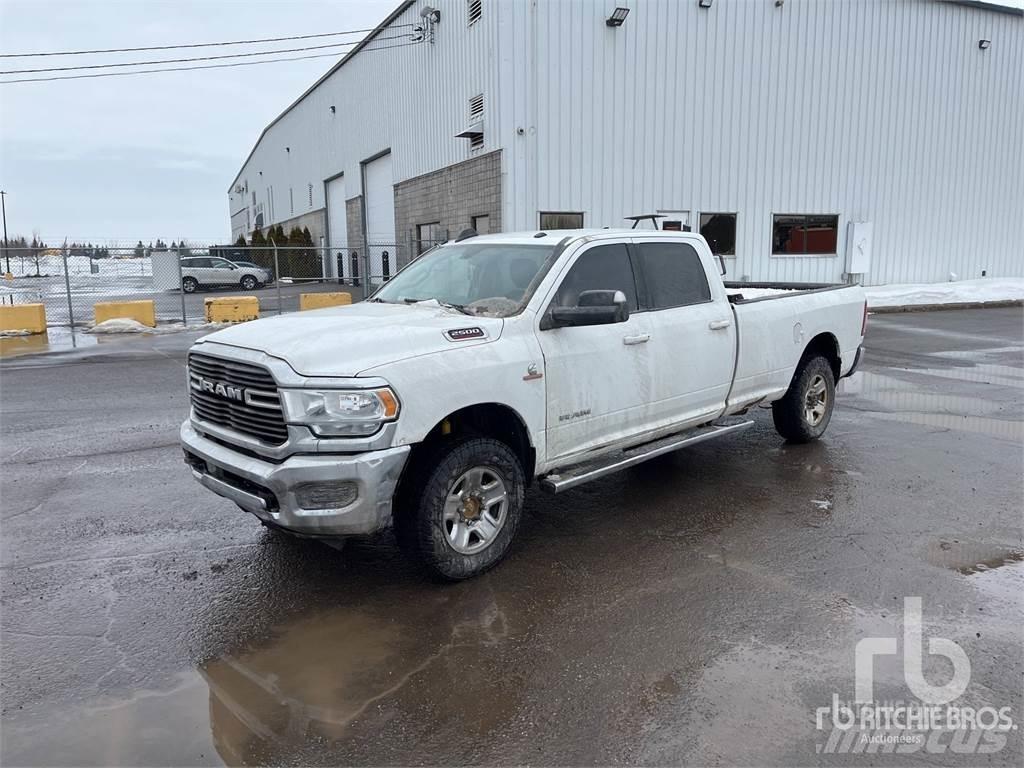 RAM 2500 Pick up/Dropside