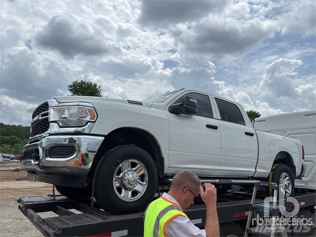 RAM 2500 Pick up/Dropside