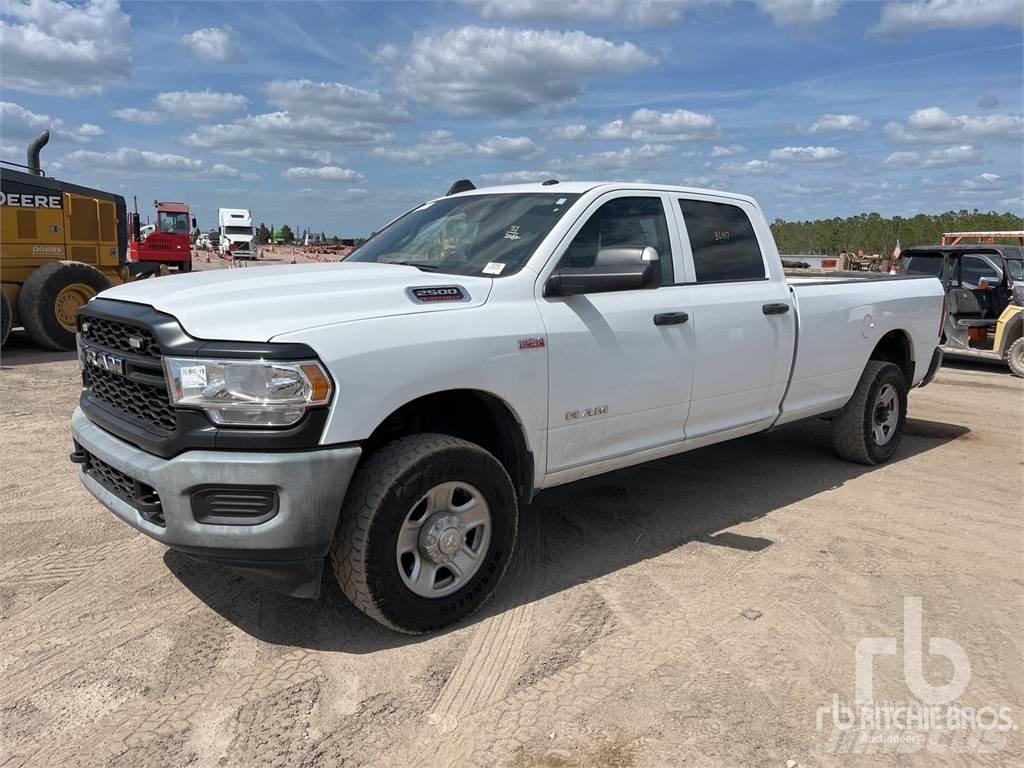 RAM 2500 Pick up/Dropside