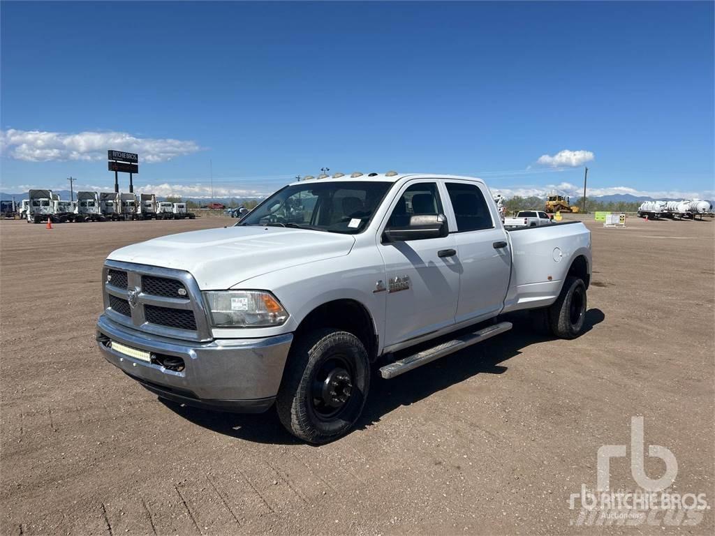 RAM 3500 Pick up/Dropside