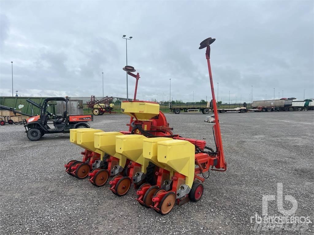 Rau MXR6D Planters