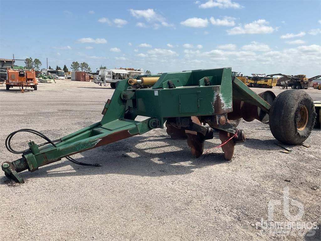  SAVANNAH 140 Chisel ploughs