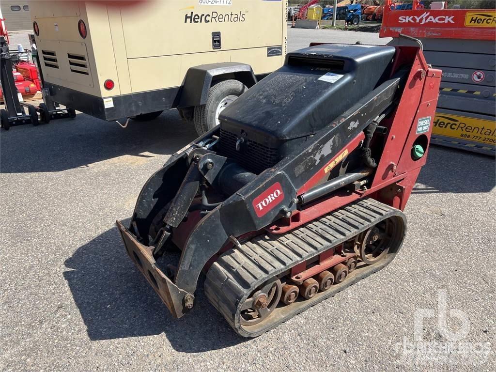 Toro TX525 Skid steer loaders