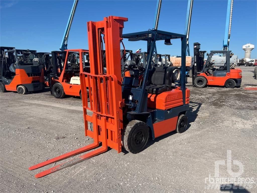 Toyota 42-5FG15 Diesel trucks