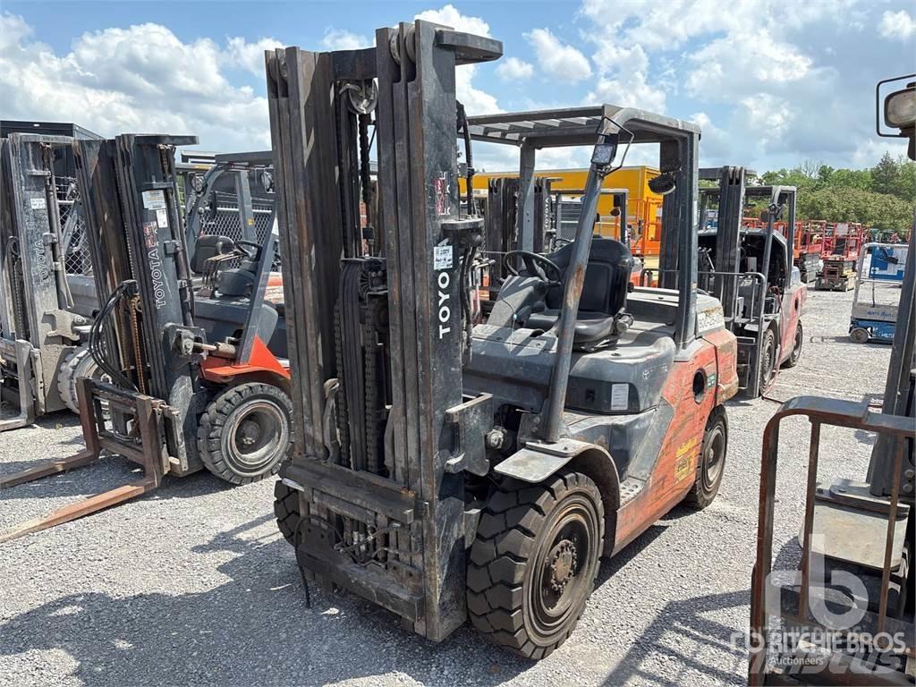 Toyota 8FD35U Diesel trucks