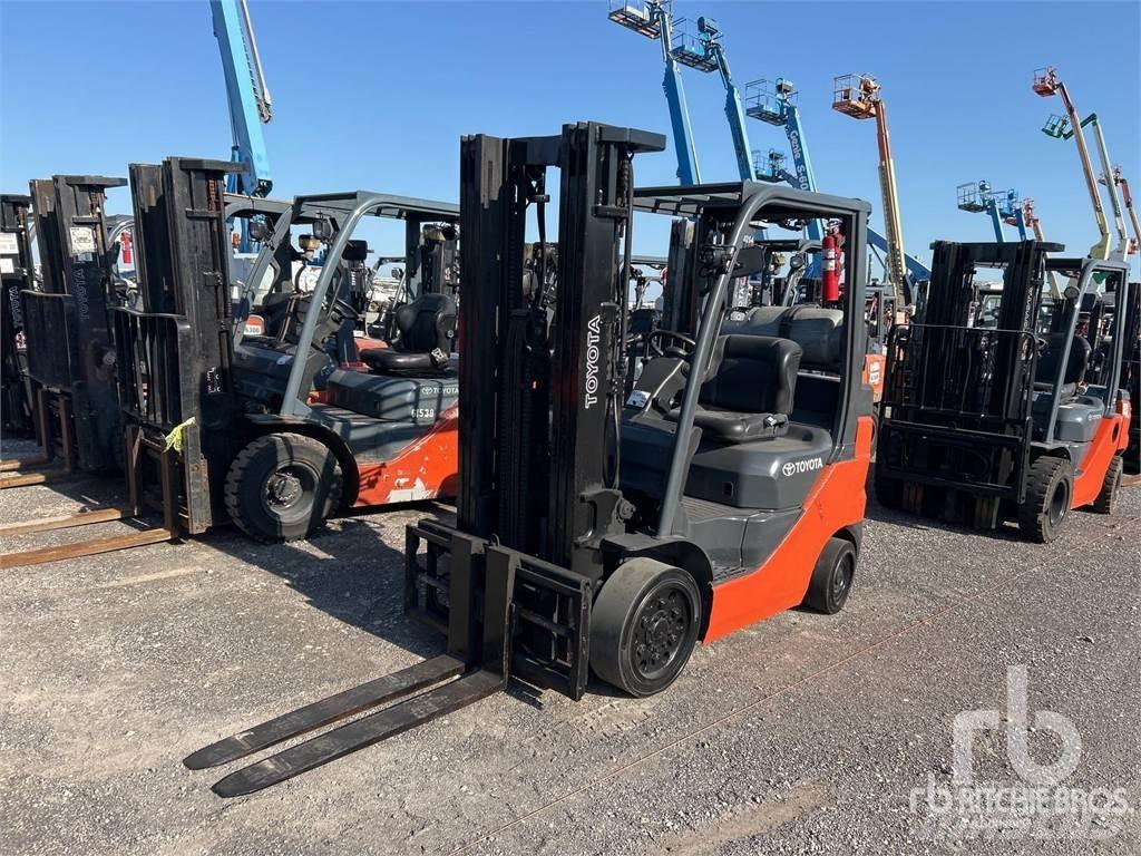 Toyota 8FGCU25 Diesel trucks