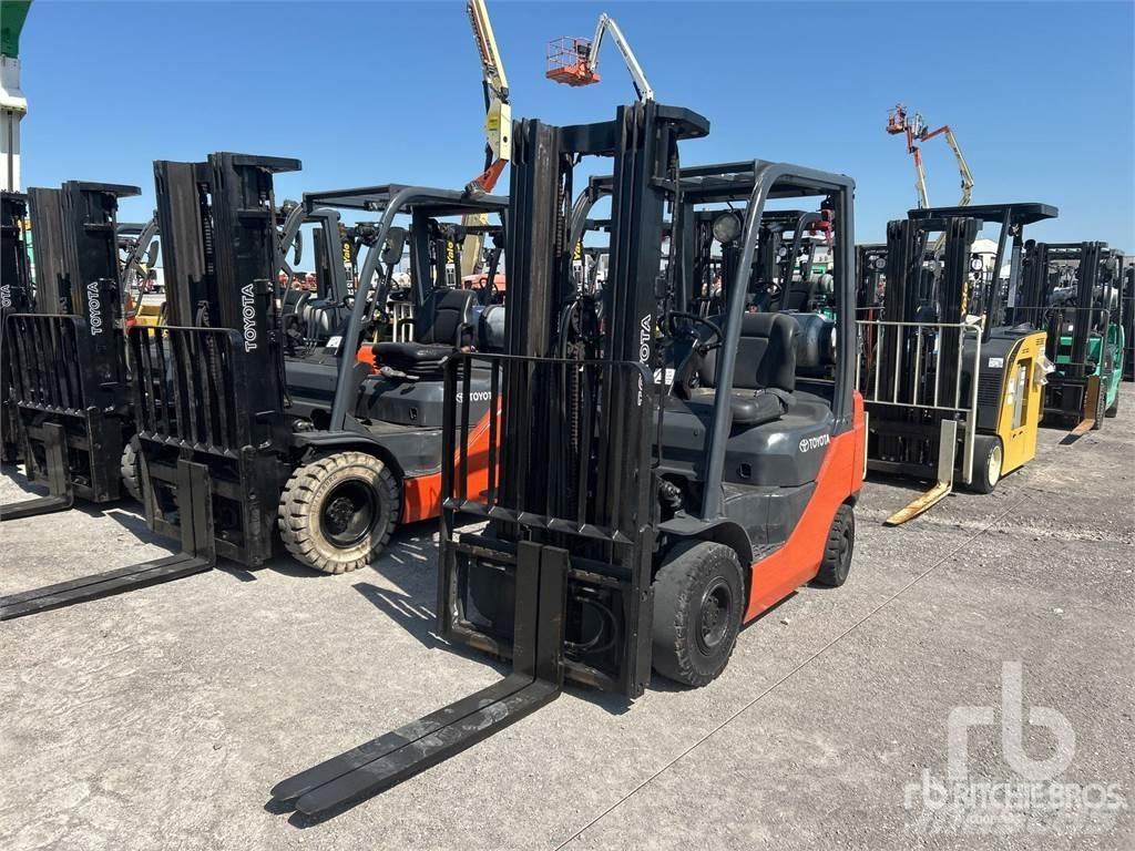 Toyota 8FGU18 Diesel trucks
