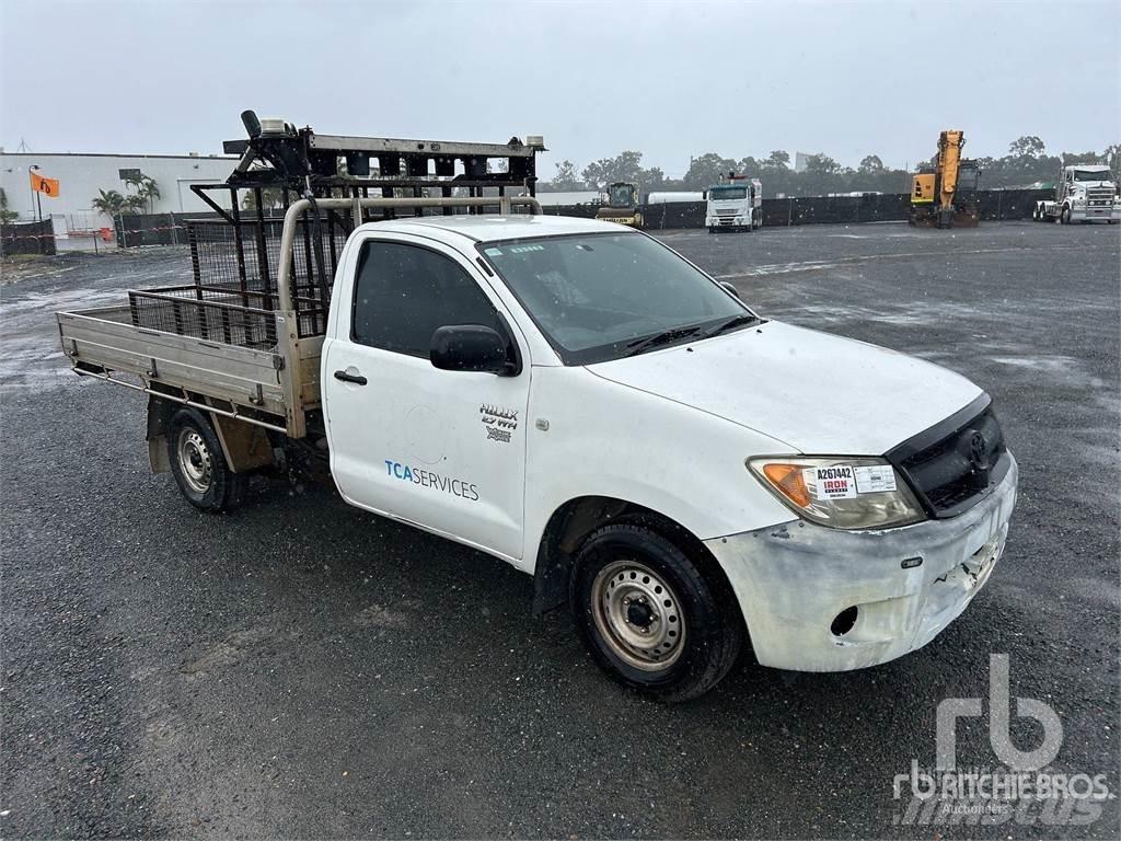 Toyota HILUX Pick up/Dropside