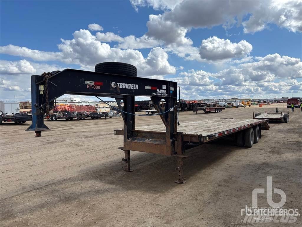 Trailtech TD210 Low loaders