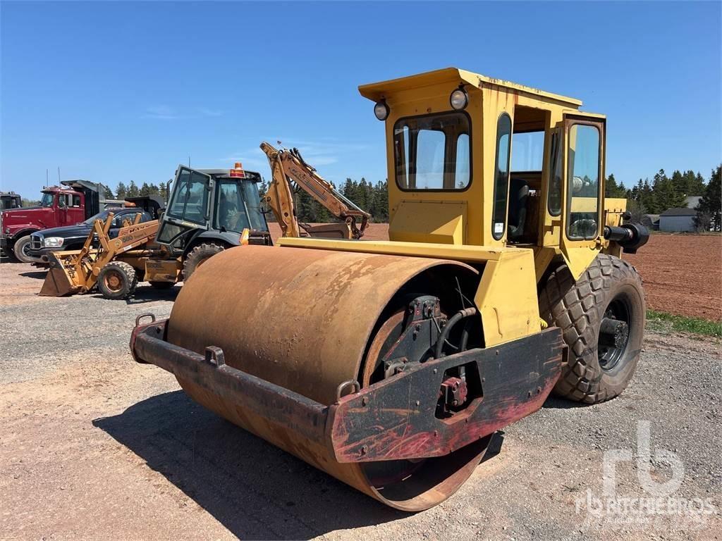  Vibratory Soil compactors