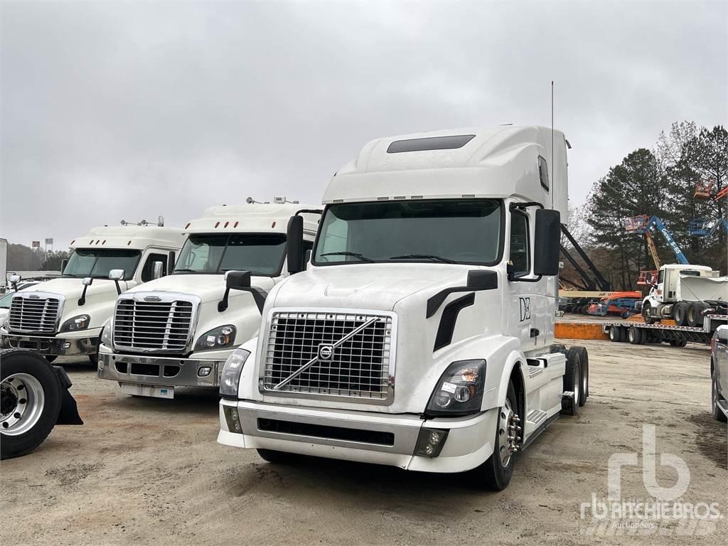 Volvo VNL Tractor Units
