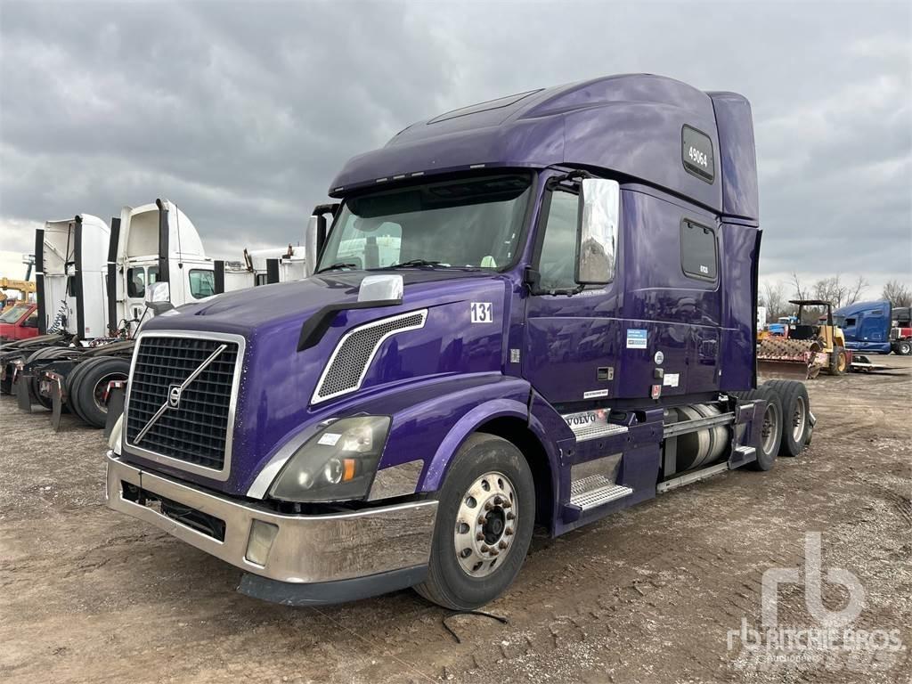 Volvo VNL Tractor Units
